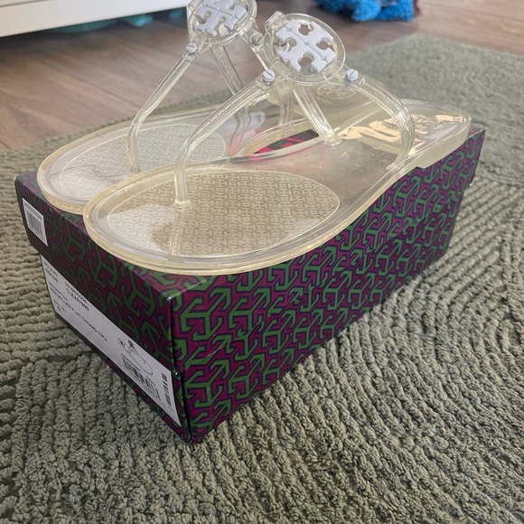 Tory Burch Transparent Sandals with White Logo - Picture 4 of 5
